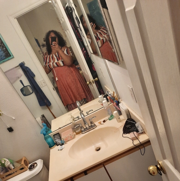 Meet your Posher, Sugarbiscuts! - Picture 4 of 7